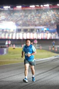 BIB: 
                            <button type="button" onclick="openModal(19602219)" class="btn btn-primary btn-sm float-right btn-popup" data-toggle="modal" data-target=".modal-high-quality">
                        <i class="fas fa-shopping-cart"></i> Add to Cart
                    </button>
                                            <button type="button" onclick="isThisMe(19602219, true)" class="btn btn-success btn-sm float-right btn-popup btn-isme hidden" data-toggle="tooltip" data-placement="bottom" title="นี่คือรูปของคุณใช่ไหม คลิกที่นี่เพื่อเอาเข้าอัลบั้ม">
                        <i class="fas fa-plus"></i> Add to album
                    </button>
                    <button type="button" onclick="isThisMe(19602219, false)" class="btn btn-warning btn-sm float-right btn-popup btn-isnotme hidden">
                        <i class="fas fa-ban"></i> Remove from album
                    </button>